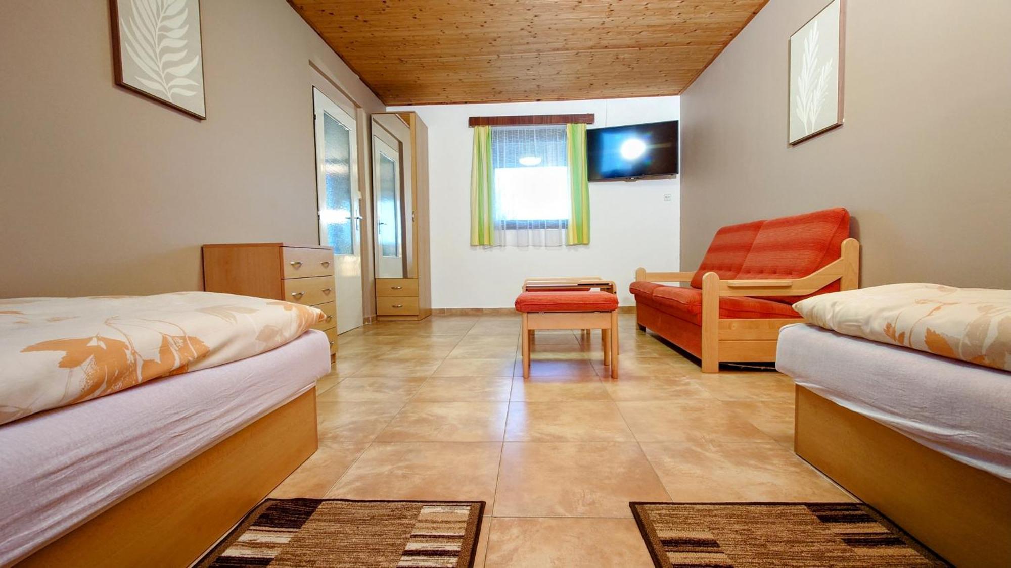 Raj Sportovni A Rekreacni Resort Branzez Kněžmost Exterior foto