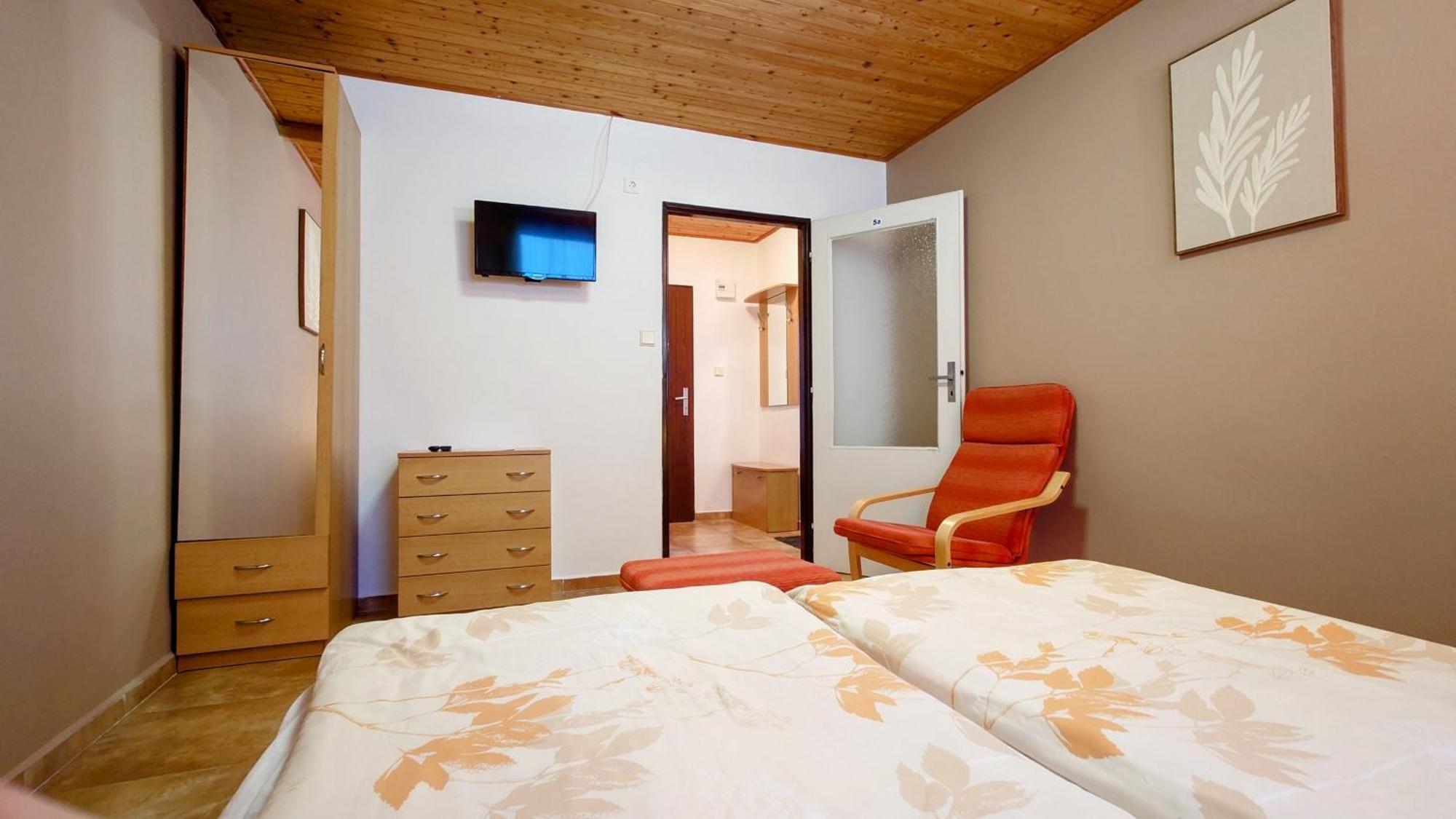 Raj Sportovni A Rekreacni Resort Branzez Kněžmost Exterior foto